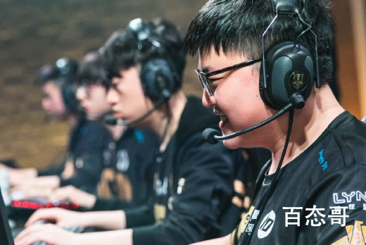 uzi个人资料简介 uzi是谁？