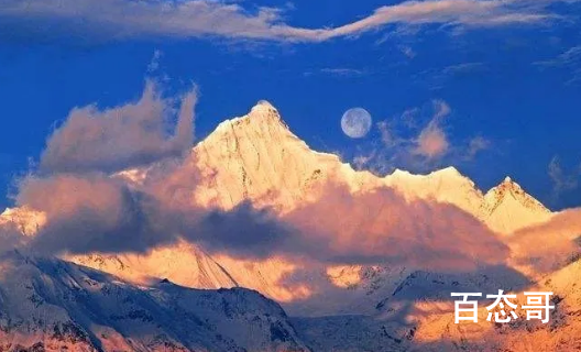 云南日月同辉奇观 梅里雪山罕见异象形成了难得一见的梅里雪山