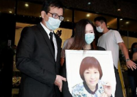黄日华写给妻子的告别信  绝世好男人的告白