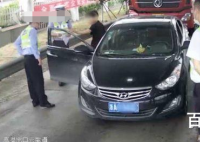13岁少年深夜开车400公里究竟是为了什么 他要去哪里？