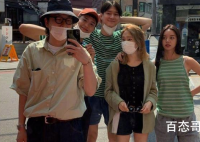 请回答1988主演重聚 他们是约好的还是路边偶遇的呢？