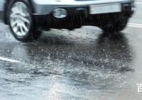 武汉升级暴雨红色预警 请大家防范自然灾害