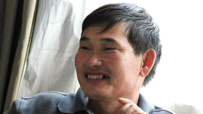 大衣哥回应年赚1500万 大衣哥回应网传年赚1500万是谣言