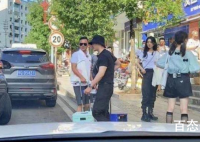 赵丽颖黄晓明买菜 他们准备要烧什么菜都买了什么配菜？