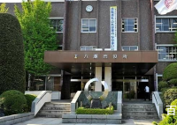 日本发生大规模食物中毒事件 一共有多少人食物中毒？