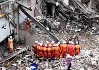 福建泉州酒店坍塌事故调查报告公布 当时具体有多少人伤亡？