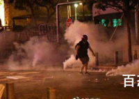 贝鲁特大爆炸留下弹坑深达43米 伤亡人数达到多少？