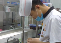 酒店评选不合格菜品处罚厨师 酒店将会对厨师什么样的惩罚？