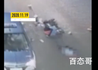 外卖小哥连闯两红灯身亡 外卖小哥多大年纪哪里人