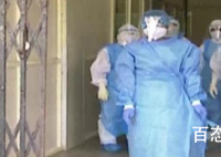 印度新娘穿防护服与确诊新郎办婚礼 这应该是算得上真爱了