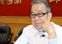 8旬退休教授为贫困生捐70万 因为自己受了苦就不让其他人受苦