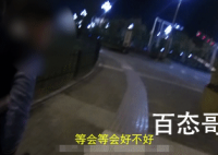 民警谈男孩离家去坟地看妈妈 母亲的怀抱是孩子最温暖的地方！