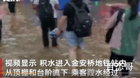 专家谈郑州地铁事故:列车无逃生门 地铁杀人无形让人惊悚