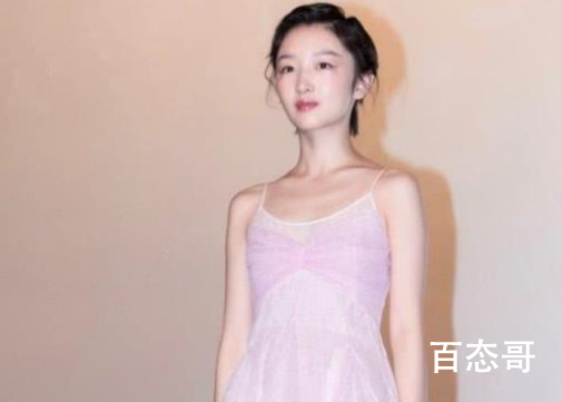 现实中的周冬雨是不是很瘦 周冬雨身材怎么样