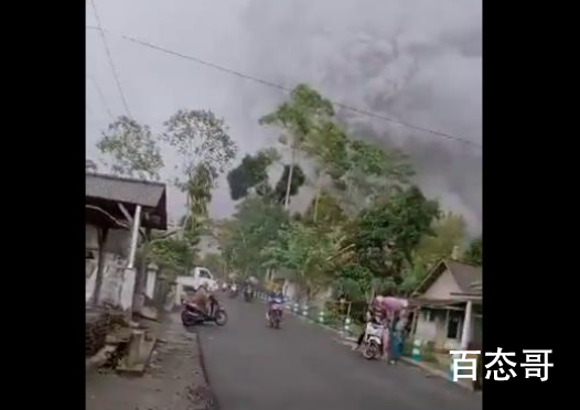 印尼火山剧烈喷发已致13死41伤 人在自然面前真的是太渺小了