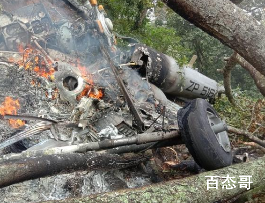 印机坠毁致13死 国防参谋长80%烧伤三哥的飞机不如摩托车安全！