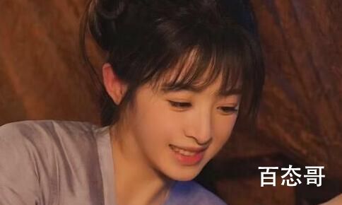 《玉面桃花总相逢》小说里女主是穿越者吗