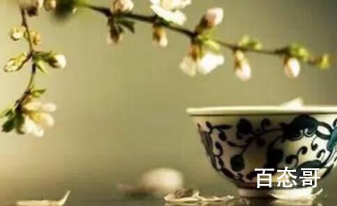 我为你斟上这碗沾满红尘的酒是哪首歌的歌词
