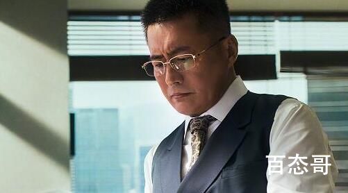 女士的法则李功明是换人吗 许婕的伯乐是谁