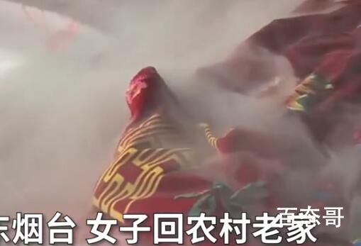 女子回老家做饭将炕烧成仙境 如果你身临其境十分呛人