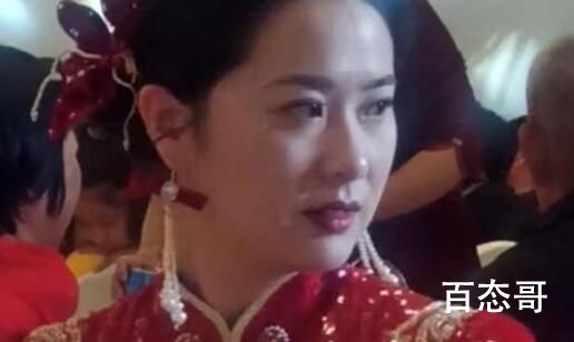 “国泰民安脸”新娘走红 嫁农村小伙 新娘外形漂亮举止端庄