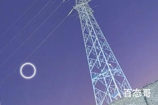 浪漫同框!中国空间站飞越北京上空 现场画面曝光简直太美了