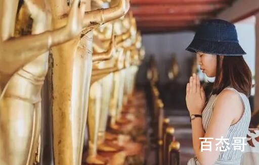 拜佛成潮流 年轻人的焦虑寺庙都知道 接受唯物主义教育的年轻人不能陷入唯心主义的圈套