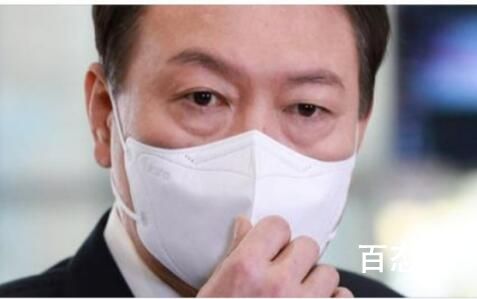 尹锡悦指甲太长 引韩国网民争议 韩国老百姓这么闲的吗？