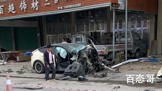 特斯拉失控狂奔连撞多车 致2死3伤 电脑程序乱了的可能性大