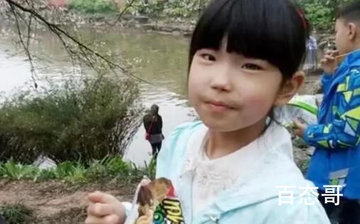 18岁女孩右眼天生蓝瞳 异色瞳这可不是想要就有的