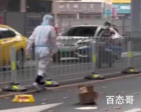 广州交警回应大白送核酸样本时被撞 防疫特别劳累！大白和所有工作人员们保重！
