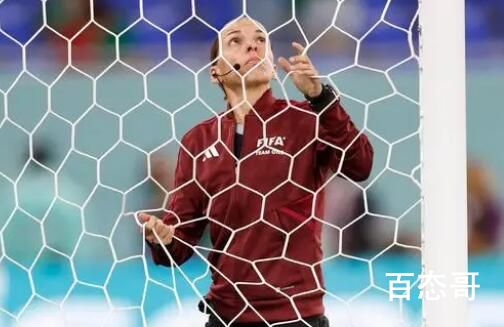 女裁判首次亮相男足世界杯 应该让他执法伊朗队比赛