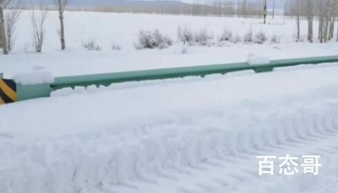 媒体:新疆暴雪 有牧民失联牛羊冻死 愿同胞们安好天灾无情人有情