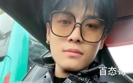 小杨哥怎么不跟爸爸姓 小杨哥是跟谁姓的