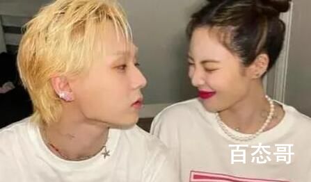 泫雅金晓钟三人组合叫什么名字