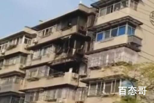 将妻子送出火场再救儿子时父子俩遇难 为何到处都在禁止电瓶车和电瓶拿进住处充电