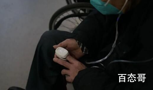 全员皆兵 医护搏命重症高峰 背后的真相让人始料未及