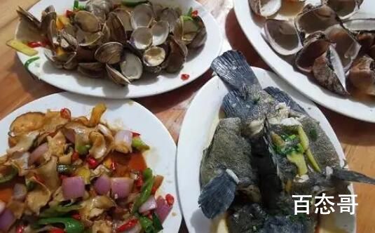 4菜1500元餐馆老板:有人故意整我 不乐意所以可以选择不吃