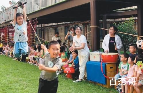 沈阳:生三孩本地家庭每月发500元 有钱的看不上没钱的继续不敢生