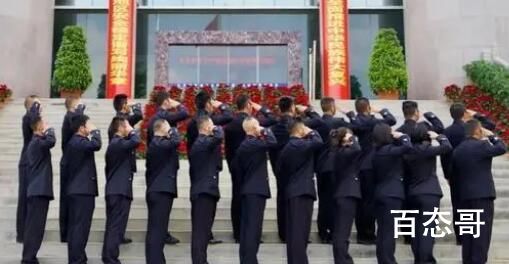 11名缉毒警和徒弟们合影不露脸 毒品真的碰不得