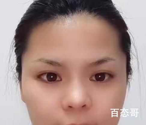 女孩在双亲遗物中发现自己的领养证 看了特让人心痛这个女孩儿