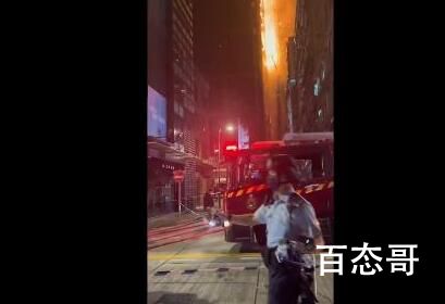 香港一42层在建大楼发生严重火灾 所以说住高楼层也是麻烦！怎么救？怎么跑？