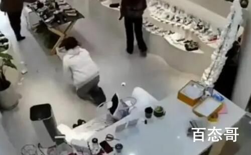 父母不给买鞋28岁女儿瞬间崩溃 最终错的不还是孩子吗？家长就是一点点不理解？