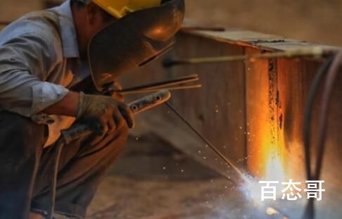 1.5亿中国低龄老人 三分之一在工作 都是生活所迫不然谁还愿意工作