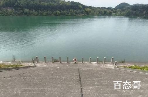 女孩跳江获救 3人下水营救不幸溺亡 学校欠缺对学生的自身安全优先的教育