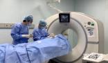 医生用一根针帮患癌老人冻死肿瘤 这跟直接切掉有什么区别 
