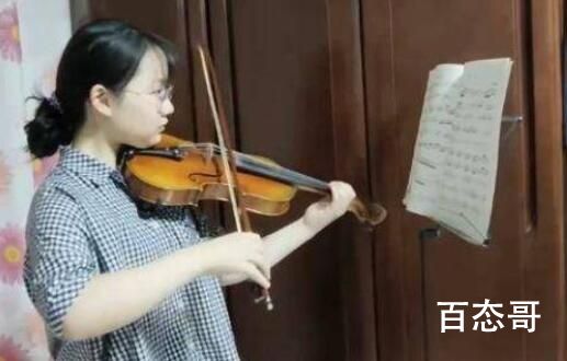 双胞胎姐妹高考查分均超600 背后的真相让人始料未及