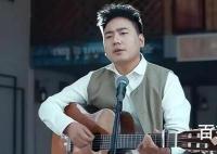海来阿木的《你的万水千山》是写给哪个人 海来阿木是哪里人