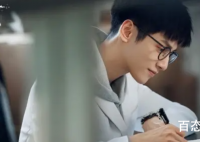 剥茧中的俞菲是什么原因死掉的